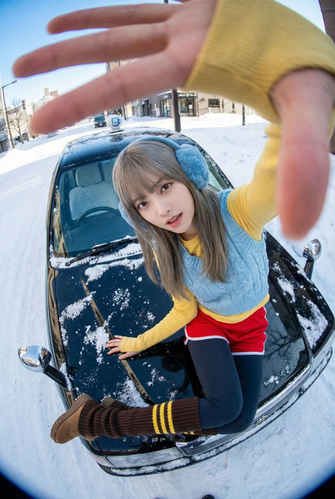 Y2K雪地动感写真 的效果示例图